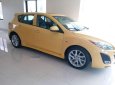Mazda 3 2011 - Cần bán Mazda 3 đời 2011, màu vàng, xe nhập