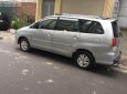 Toyota Innova V 2011 - Cần bán xe Toyota Innova V năm sản xuất 2011, màu bạc xe gia đình  