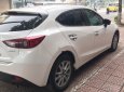 Mazda 3 1.5AT 2016 - Bán xe cũ Mazda 3 1.5AT sản xuất năm 2016, màu trắng