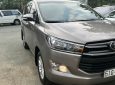 Toyota Innova 2.0E 2017 - Bán Toyota Innova đời 10/2017 nâu titan số sàn