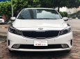 Kia Cerato 1.6AT 2017 - Bán xe Kia Cerato 1.6AT sản xuất 2017, màu trắng