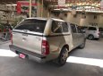 Toyota Hilux E 2012 - Cần bán Toyota Hilux đời 2012, màu bạc, giá chỉ 450 triệu