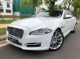 Jaguar XJ series L 3.0 Portfolio 2016 - Bán xe Jaguar XJ Series L 3.0 Portfolio sản xuất năm 2016, màu trắng 