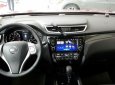 Nissan X trail 2.0 2WD Premium 2018 - Bán ô tô Nissan X trail 2.0 2WD Premium năm 2018, màu trắng