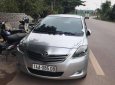 Toyota Vios 2013 - Bán xe cũ Toyota Vios sản xuất 2013, màu bạc  