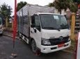 Hino 300 Series XZU720 2018 - Hino Euro 4 XZU720 3,5 tấn thùng kín dài 4,4m. Khuyễn mãi lớn nhất