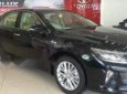 Toyota Camry  2.0E 2017 - Bán ô tô Toyota Camry 2.0E sản xuất 2017, màu đen số tự động