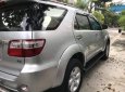 Toyota Fortuner   2.5 G MT 2010 - Cần bán gấp Toyota Fortuner 2.5 G MT năm 2010, màu bạc