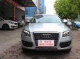 Audi Q5 2.0AT 2011 - Cần bán xe Audi Q5 2.0AT năm 2011, màu bạc, nhập khẩu