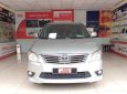 Toyota Innova 2.0G 2012 - Bán Toyota Innova 2.0G năm 2012, màu bạc số tự động