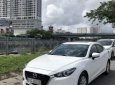 Mazda 3   2017 - Cần bán gấp Mazda 3 sản xuất 2017, màu trắng