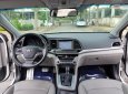 Hyundai Elantra 2.0AT 2016 - Cần bán Hyundai Elantra 2.0 full đời 2017, màu trắng