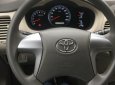 Toyota Innova   2.0 MT  2016 - Cần bán xe Toyota Innova 2.0 MT năm sản xuất 2016, màu ghi vàng, xe gia đình, giá tốt