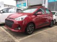 Hyundai Grand i10 2018 - Bán Hyundai Grand i10 sản xuất năm 2018, màu đỏ xe gia đình