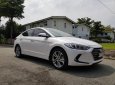 Hyundai Elantra 2.0AT 2016 - Cần bán Hyundai Elantra 2.0 full đời 2017, màu trắng