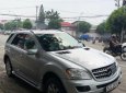 Mercedes-Benz ML Class ML350 2005 - Bán ô tô Mercedes ML350 sản xuất năm 2005, màu bạc, nhập khẩu  