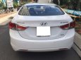 Hyundai Elantra 1.8 MT 2014 - Đổi xe mới cần bán Hyundai Elantra 2014, số sàn, màu trắng