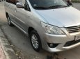 Toyota Innova 2.0E 2013 - Bán Toyota Innova 2.0E 2013, màu bạc, giá 535tr