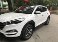 Hyundai Tucson 2.0 AT 2015 - Bán Hyundai Tucson 2.0 AT Sx 2016, xe chính chủ mua từ mới, sơn zin cả xe, lốp theo xe cả dàn