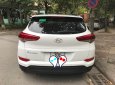 Hyundai Tucson 2.0 AT 2015 - Bán Hyundai Tucson 2.0 AT Sx 2016, xe chính chủ mua từ mới, sơn zin cả xe, lốp theo xe cả dàn