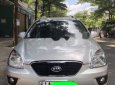 Kia Carens 2011 - Bán Kia Carens năm 2011, màu bạc số sàn