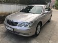 Toyota Camry  3.0AT 2002 - Bán Toyota Camry sản xuất 2002, màu vàng