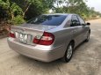 Toyota Camry  3.0AT 2002 - Bán Toyota Camry sản xuất 2002, màu vàng