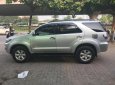 Toyota Fortuner V 2011 - Cần bán gấp Toyota Fortuner đời 2011 màu bạc, giá tốt