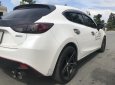 Mazda 3 2015 - Cần bán gấp Mazda 3 năm 2015 màu trắng, giá 600 triệu