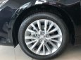 Toyota Camry 2.0E 2018 - Bán xe Toyota Camry 2.0E 2018, màu đen, mới 100%