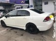 Honda Civic 2011 - Bán xe Honda Civic năm sản xuất 2011, màu trắng xe gia đình, 355tr