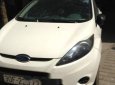 Ford Fiesta 1.6 2011 - Cần bán xe Ford Fiesta 1.6 năm sản xuất 2011, màu trắng chính chủ giá cạnh tranh