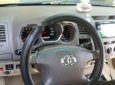 Toyota Fortuner 2011 - Cần bán gấp Toyota Fortuner năm sản xuất 2011, màu xám số sàn