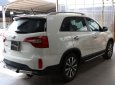 Kia Sorento 2.4AT 2015 - Cần bán xe Kia Sorento 2.4AT đời 2015, màu trắng