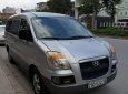 Hyundai Starex 2004 - Cần bán gấp Hyundai Starex 2004, màu bạc, xe nhập xe gia đình, giá 230tr