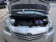 Toyota Vios 2012 - Bán Toyota Vios sản xuất 2012, màu bạc xe gia đình, 355tr