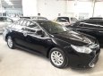 Toyota Camry 2.0E 2015 - Bán xe Toyota Camry 2.0E đời 2016, màu đen, rodai 33.000 km, giá thương lượng