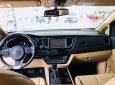Kia Sedona DATH 2018 - Cần bán Kia Sedona DATH sản xuất 2018, màu trắng