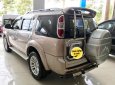 Ford Everest 2.5L MT 2014 - Bán xe Ford Everest sản xuất 2014 màu xám (ghi), giá chỉ 645tr hỗ trợ 100% phí trước bạ