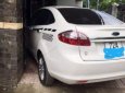 Ford Fiesta 2011 - Cần bán gấp Ford Fiesta năm 2011, màu trắng