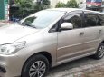 Toyota Innova E 2015 - Bán lại xe Toyota Innova E đời 2015, màu vàng cát