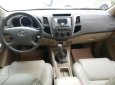 Toyota Fortuner G 2010 - Bán Toyota Fortuner G, số sàn, máy dầu, sản xuất năm 2010, màu bạc