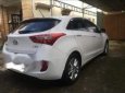 Hyundai i30   2013 - Bán Hyundai i30 sản xuất năm 2013, màu trắng, xe chạy rất tốt và bảo quản cẩn thận