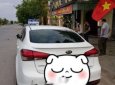 Kia Cerato  AT 2016 - Cần bán gấp Kia Cerato AT sản xuất 2016, màu trắng, chính chủ 