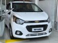 Chevrolet Spark 2018 - Bán Chevrolet Spark năm sản xuất 2018, màu trắng, giá chỉ 389 triệu