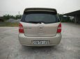 Nissan Grand livina   2012 - Bán xe Nissan Grand livina 2012, màu vàng