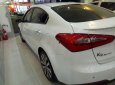 Kia K3 2.0 2015 - Bán Kia K3 2.0 sản xuất năm 2015, màu trắng số tự động