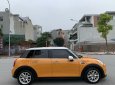 Mini Cooper G 2016 - Cần bán gấp trả nợ xe Mini Cooper đời 2016, màu vàng, tự động full option