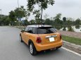 Mini Cooper G 2016 - Cần bán gấp trả nợ xe Mini Cooper đời 2016, màu vàng, tự động full option