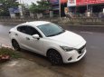 Mazda 2 2016 - Cần bán lại xe Mazda 2 năm sản xuất 2016, màu trắng, 475 triệu